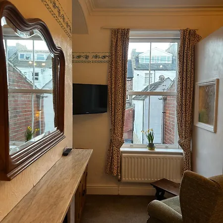 Bleak House 惠特比