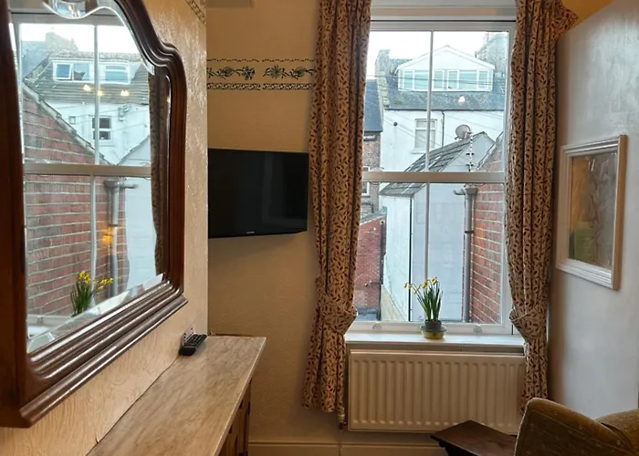 Bleak House ウィットビー