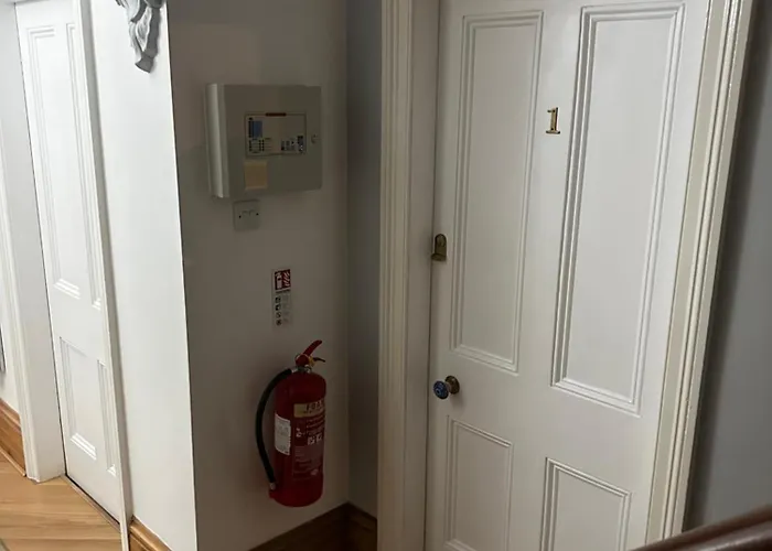 ゲストハウス Bleak House ウィットビー